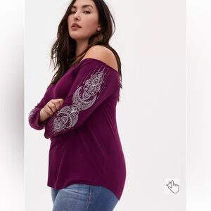 Torrid size 00x 10 M/L Plum Purple Jersey Henna Sleeve Off Shoulder Tee
